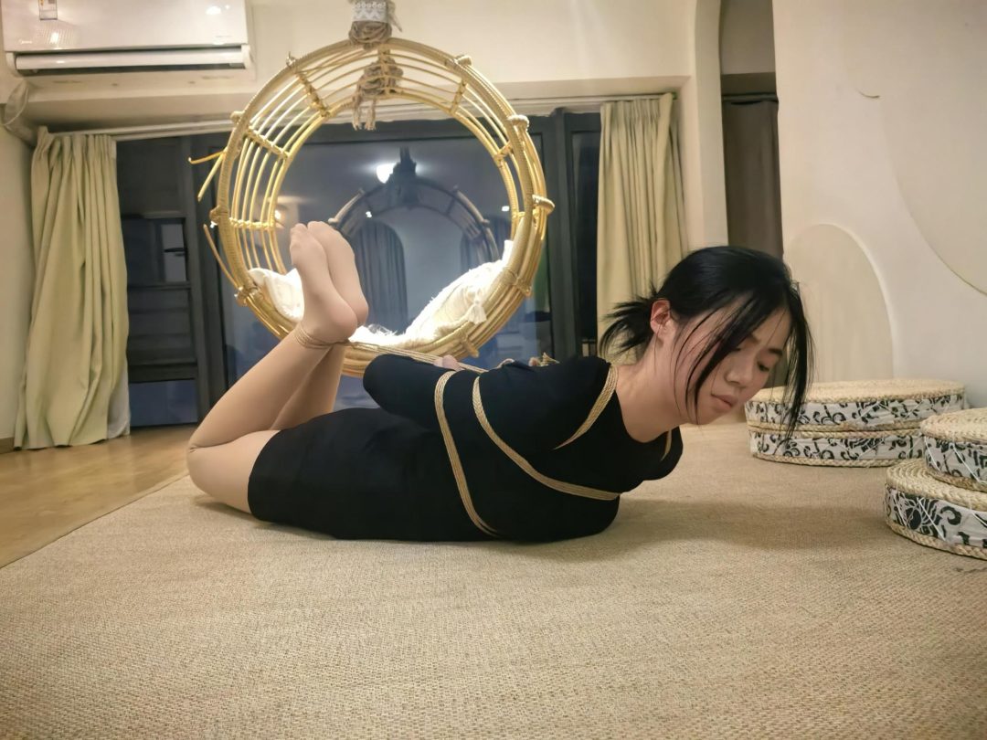 绳艺日常：三个小姐姐的超长合集-2