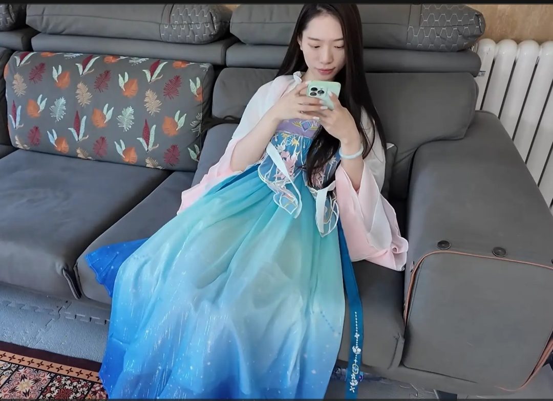 汉服学姐被捆绑带走-2