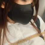 【鱼果儿】鱼果儿我没想到第一次和大家说话，没想到被迫塞着小东西就是绑着向大家求饶请求大家放过我（嘻，其实心里还是又享受又害怕的~看我的眼神）而且要打就打，干嘛吓唬我？