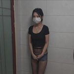 《GD绳束》（私人定拍）模特桃桃 穿高跟渔网袜鞋强行站立 真空 湿身 沐浴露 涂抹全身