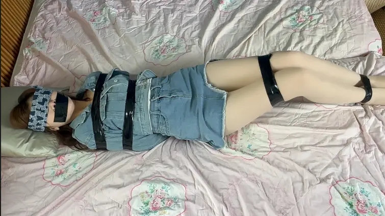 新模蜜瓜首秀，大长腿气质美女-4