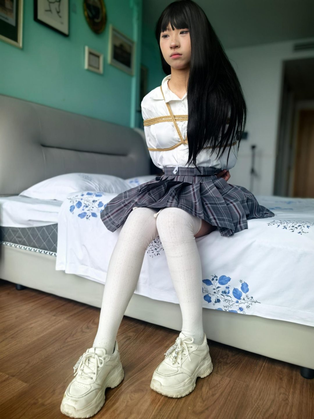 小美约拍（挣扎逃脱）-1