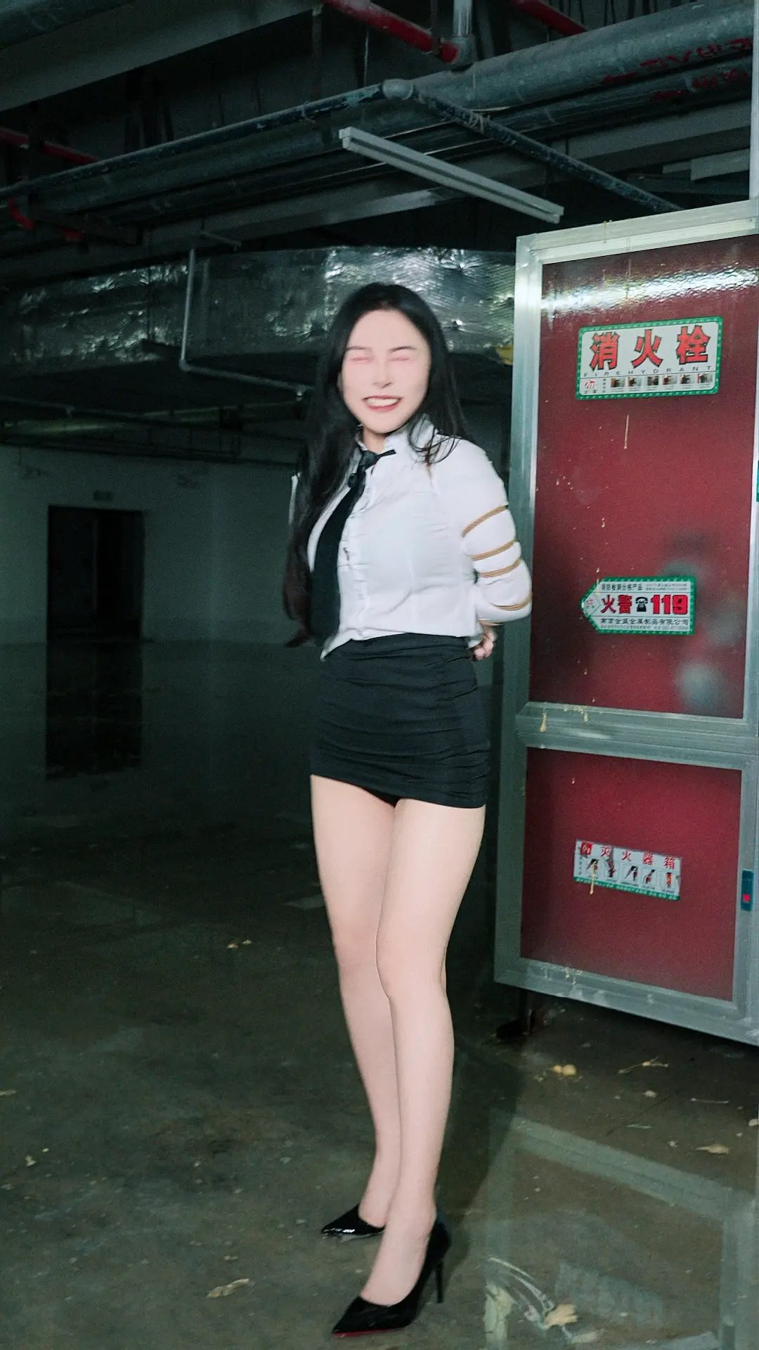 废弃车库的禁欲绳奴｜被绑放置的湿热花絮，五花大绑，吊缚-6