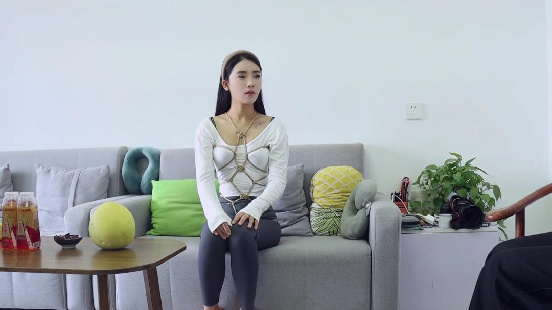 【杨若琳】 杨若琳的居家生活-1