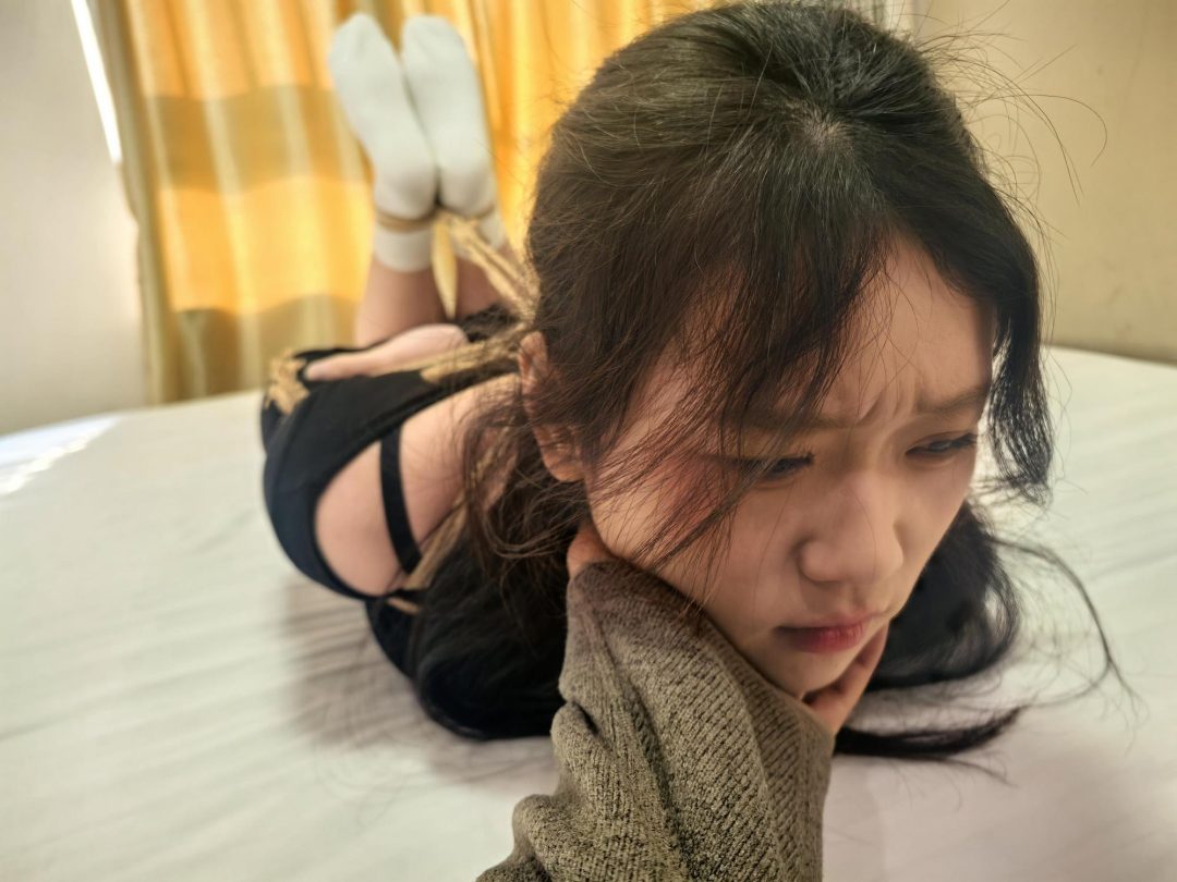 绳艺日常：分享两个柔韧性还不错的小姐姐-2