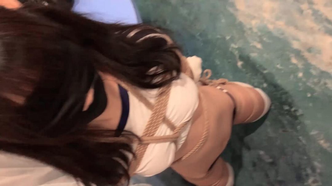 潼潼被我弄哭了，后边绑的特别紧，体验一下无助的感觉-9