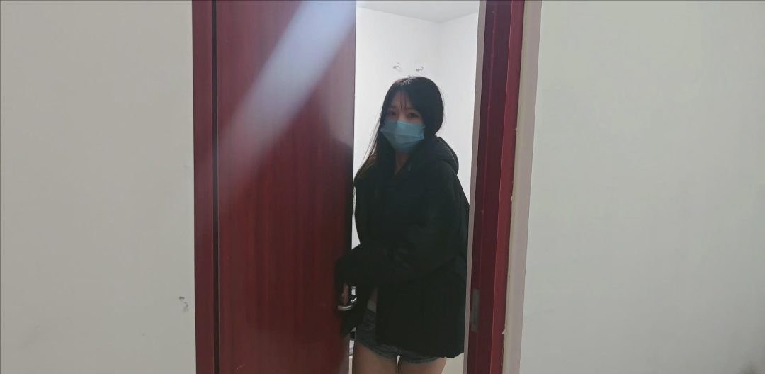 《GD绳束》模特桃桃 超短裤 性感上衣脚趾板痛苦-1