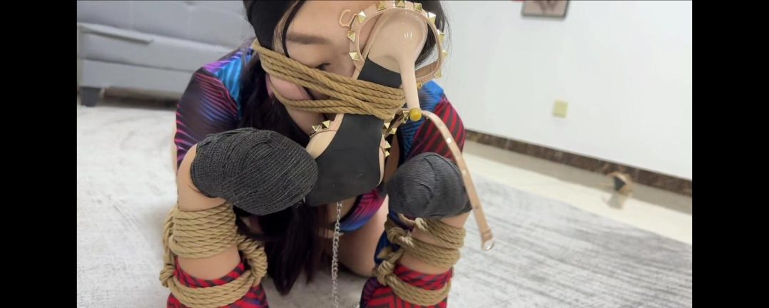 【金宝订拍】陷入淫窟的女侦探 内衣 口塞 塞满 喝口水 打屁股 脚趾缚 鞭打 挠脚心 电击 定身 犬缚 揉熊 闻高跟鞋-6