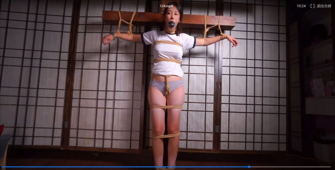 维维：十字架束缚-嘴里填满，胶带封嘴！-4