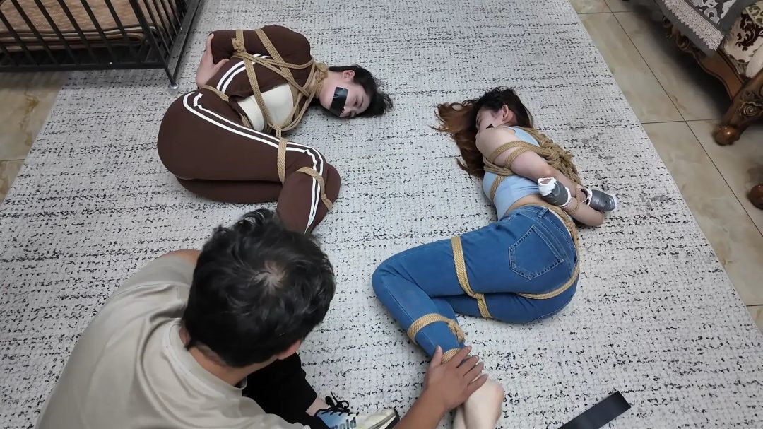 《旅途噩梦》第2集 南清施展美人计离间夫妻 逐个击破后米粒被南清雨诺肆意羞辱-2