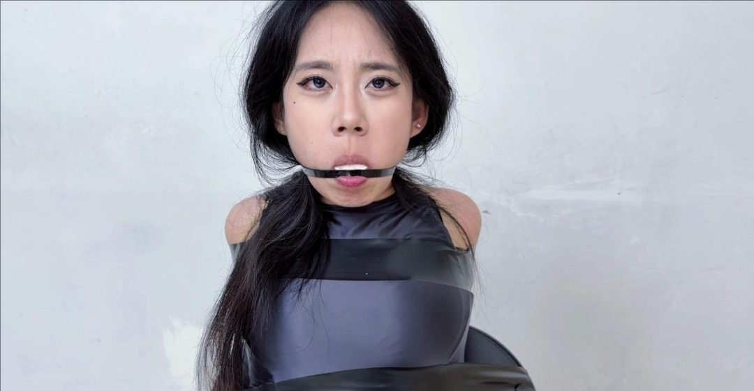【折磨指挥官】冰柠 椅缚 单手套 扎带 弹力球 直臂 胶带 原味内裤堵嘴 M腿-8