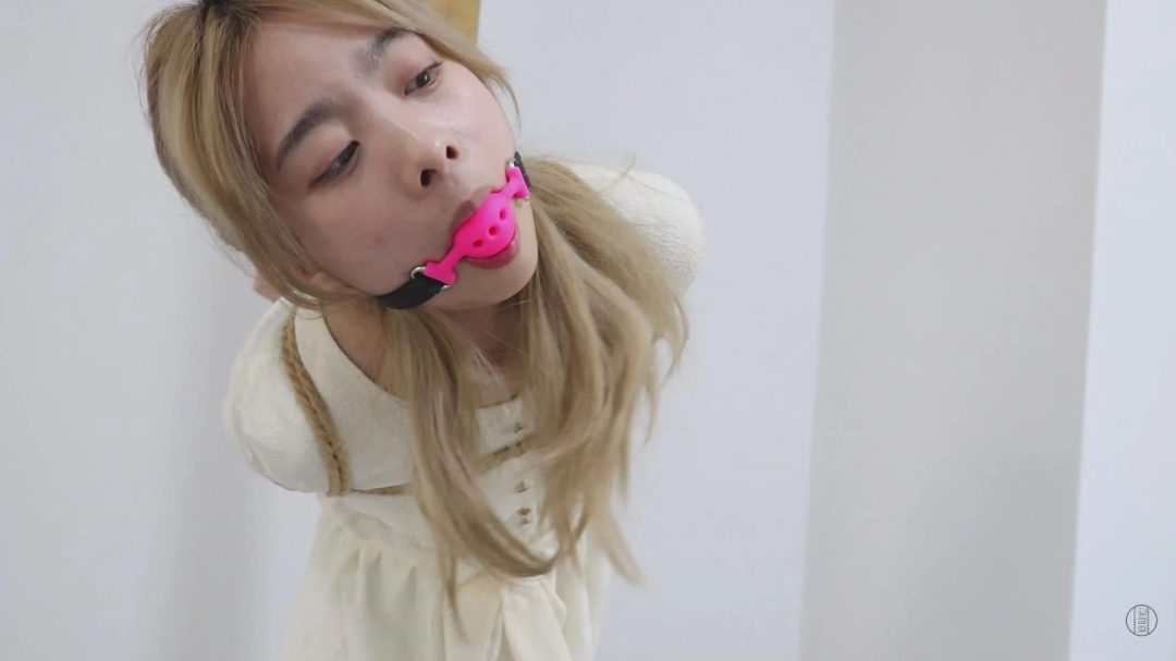 【绝版模特娜娜】【得意客定拍】《傲慢女友驯服计划（下）》家有女友初驯服，乖巧可人真舒服~-9