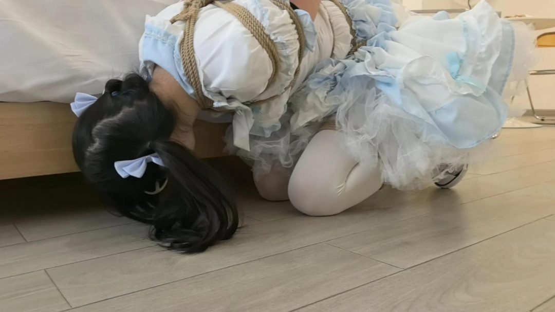 【定拍束缚lo娘限制行动】挺有趣的剧本 看着不难 操作起来一点都不简单 束缚小M限制行动 电击器稳定输出 分别用几种方式束缚 藏好玩具开关 让束缚中的M自行寻找关闭 一边电击-6 【定拍束缚lo娘限制行动】挺有趣的剧本 看着不难 操作起来一点都不简单 束缚小M限制行动 电击器稳定输出 分别用几种方式束缚 藏好玩具开关 让束缚中的M自行寻找关闭 一边电击-6