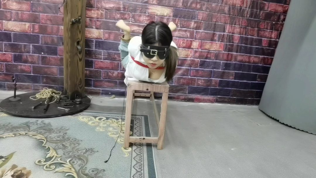 云婉儿k9架禁锢,钢夹夹,4公分至5.5公分口球轮替测试口球刺激喉部口水暴流-4