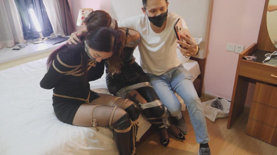 小驴工作室定拍作品《主播下集》,被捆起来蒙眼封嘴的主播,才是最美的主播-9 小驴工作室定拍作品《主播下集》,被捆起来蒙眼封嘴的主播,才是最美的主播-9