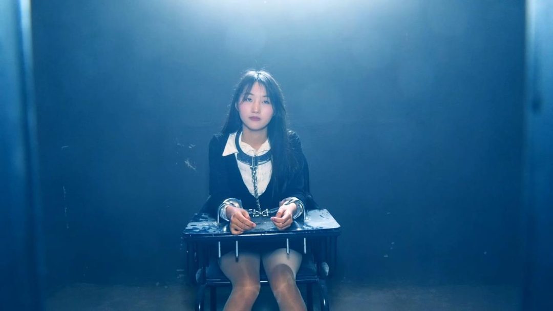 女囚大片《特殊的摄影》 完整版-7
