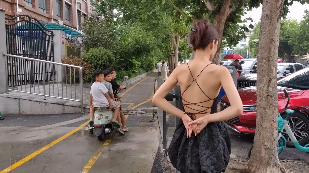 一绳所爱定拍，陈婧舒户外，10cm高跟，扎带捆拇指，散步逛街戴口球-1