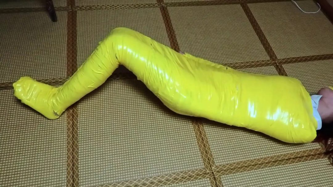 黄色胶带木乃伊紧缚！-3