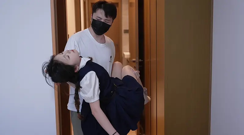 连线-7