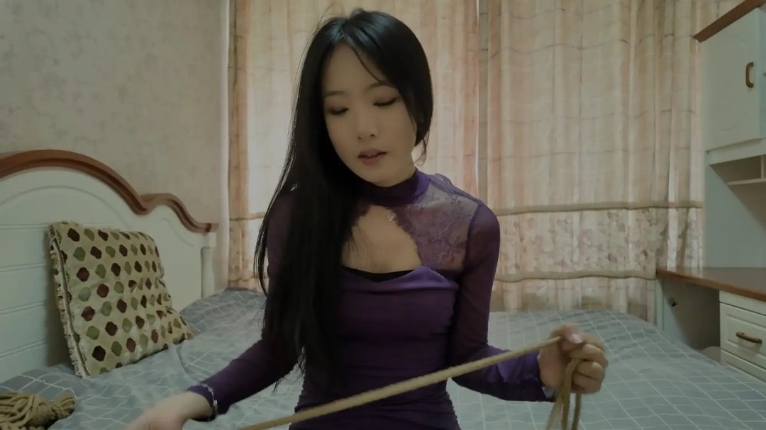 她们的故事·柠琪·玩自缚竟然收个小弟-1