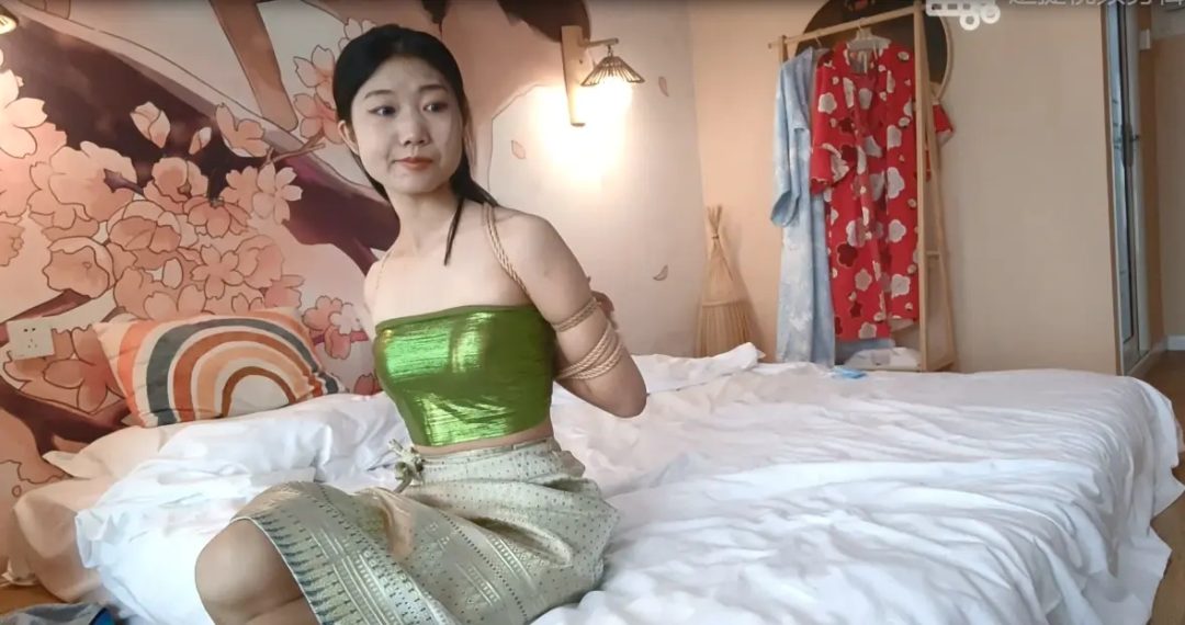 缚雨工作室 异域风情！傣族少女主题酒店绳艺紧缚约拍-7
