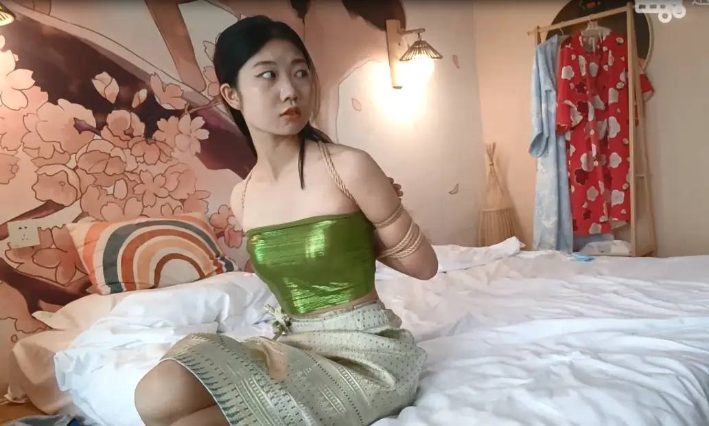 缚雨工作室 异域风情！傣族少女主题酒店绳艺紧缚约拍-4