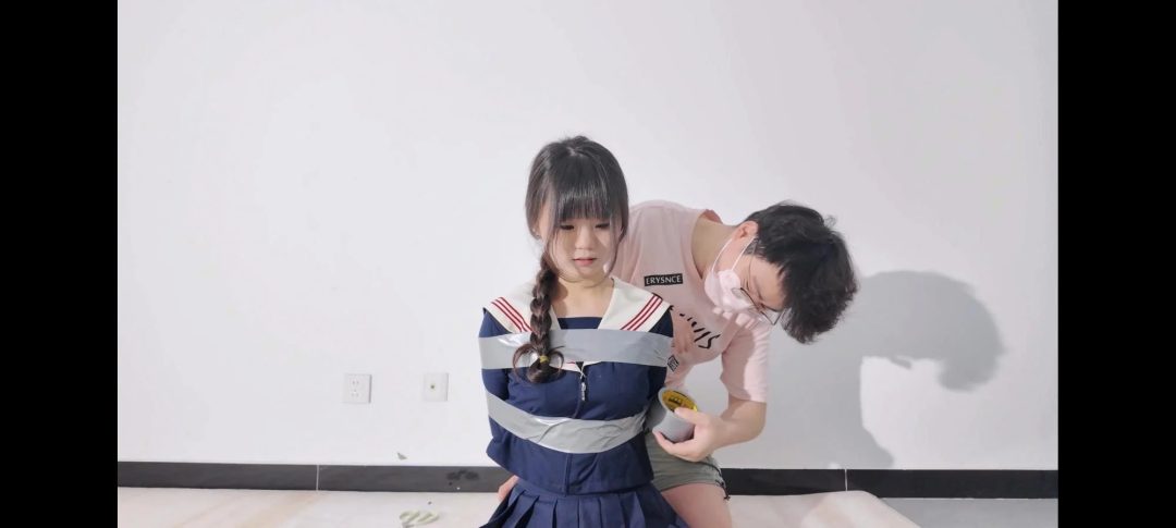 AKUN 《我到二仙桥》 定拍作品-1