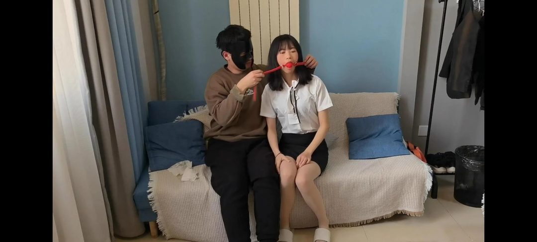 JS原创定制——迷晕肉丝制服美女激辣(二)-1