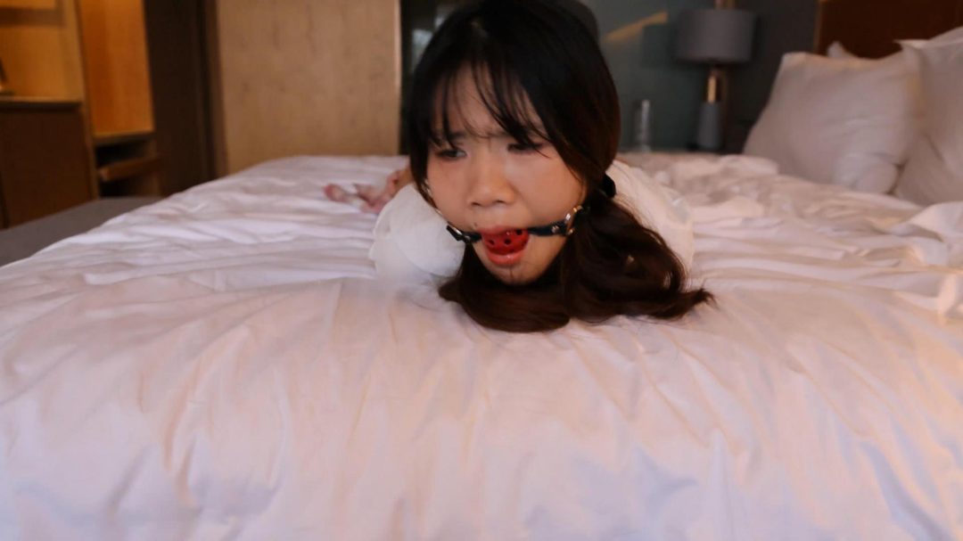 倩影传媒-JK制服团缚流口水-3