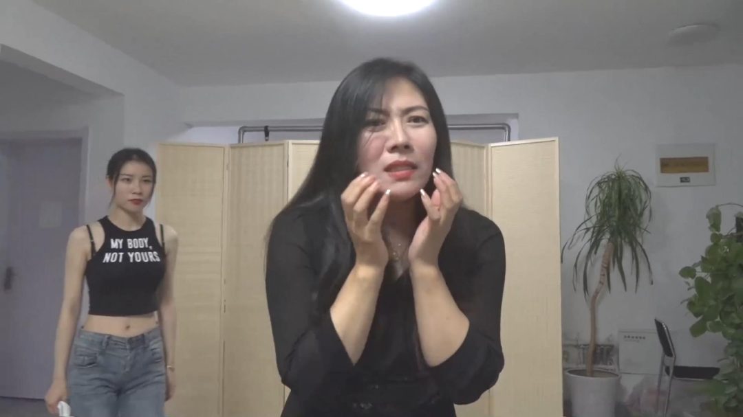 逍遥定拍.母女劫难01. 母女被人贩子家教女老师捆绑玩弄-12
