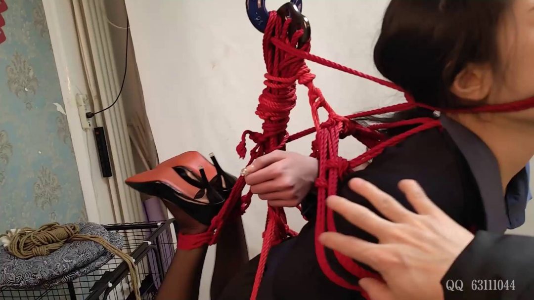 陈雅熙 被吊绑的上门女技师-3