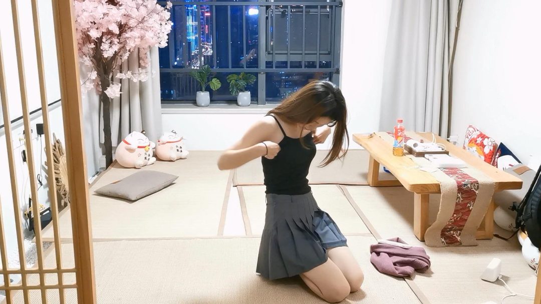 奥特曼定拍：新妹子小晴直臂驷马长时间放置-2