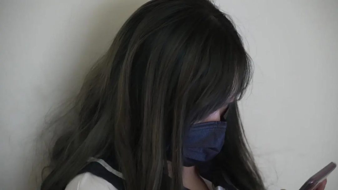 首秀!网红萝莉首次入坑绳艺美束！ 1小时元素满满！学生服、半身zentai、泳装-1