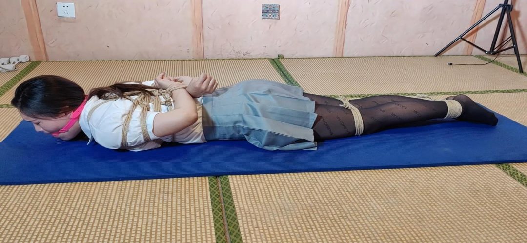 洛儿日式极限驷马首次体验两款5CM大号口球(及访谈驷马和两款大号口球感受述说)-3 洛儿日式极限驷马首次体验两款5CM大号口球(及访谈驷马和两款大号口球感受述说)-3