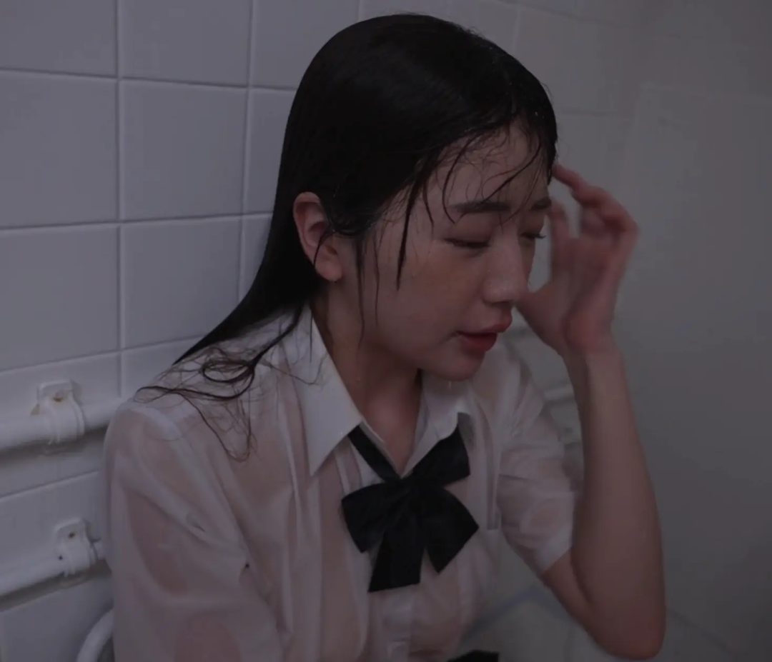 引きこもりキモおやじのゴミ部屋に軟禁レ×プされ続けたのに…学生の私は生まれて初めてとめどない絶頂を経験した-3
