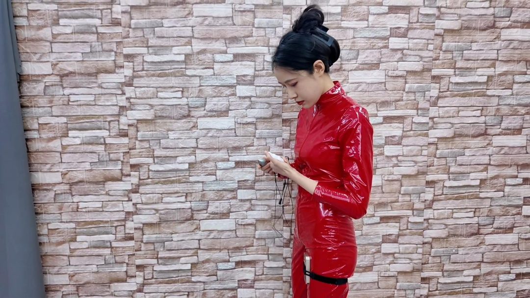定拍转公映:艺仙儿电击跳舞,受郊狼肛塞电击的影响想跳都跳不好..-1