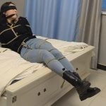 入室劫案系列 度假中的少女被歹徒入室捆绑蹂躏