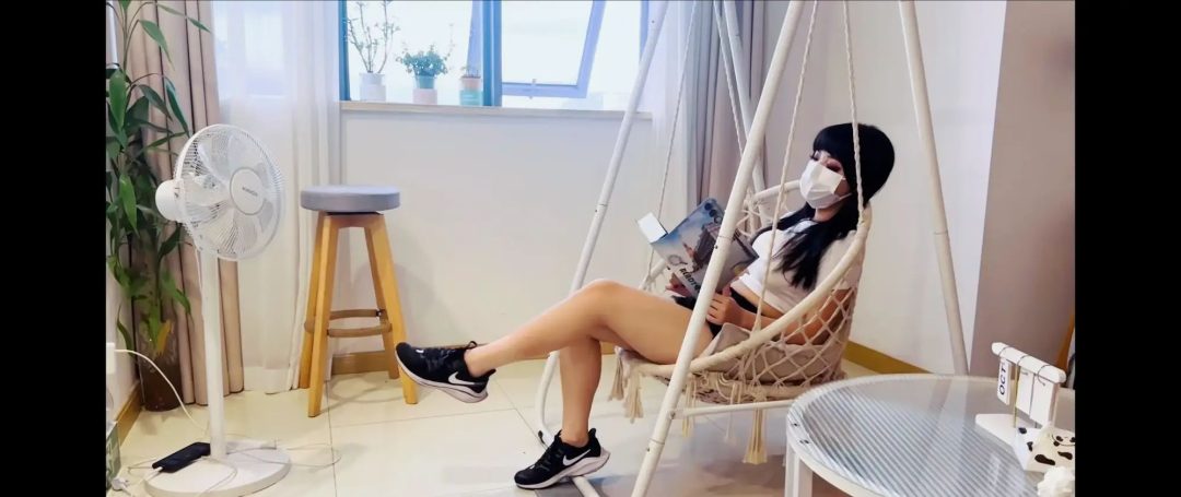 （菠萝定制）女大学生被催眠-2