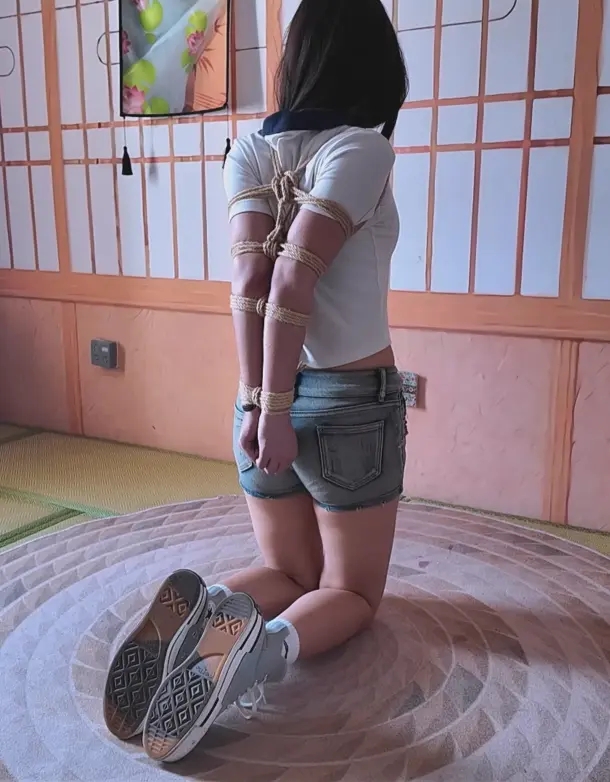 《一绳所爱绳艺教学系列之欧式直臂》模特陈惜-3