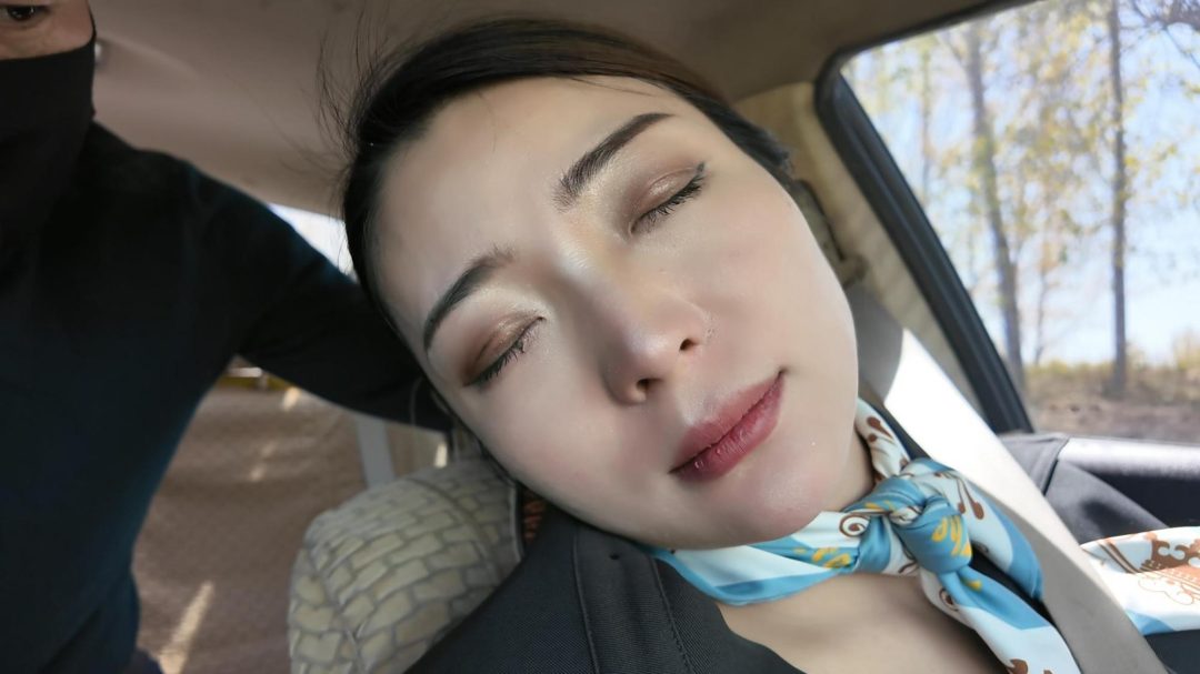 绳戏 女经理被袭-1