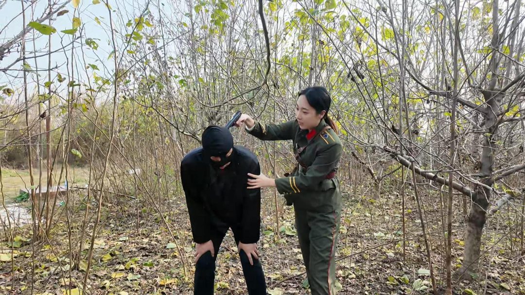 绳戏 逃犯落网记-1