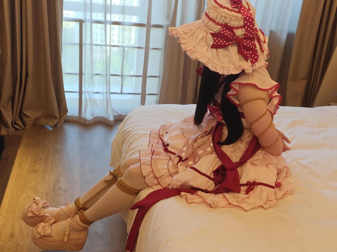 XcTian 白丝lo娘小圆的捆绑挣扎初体验-5
