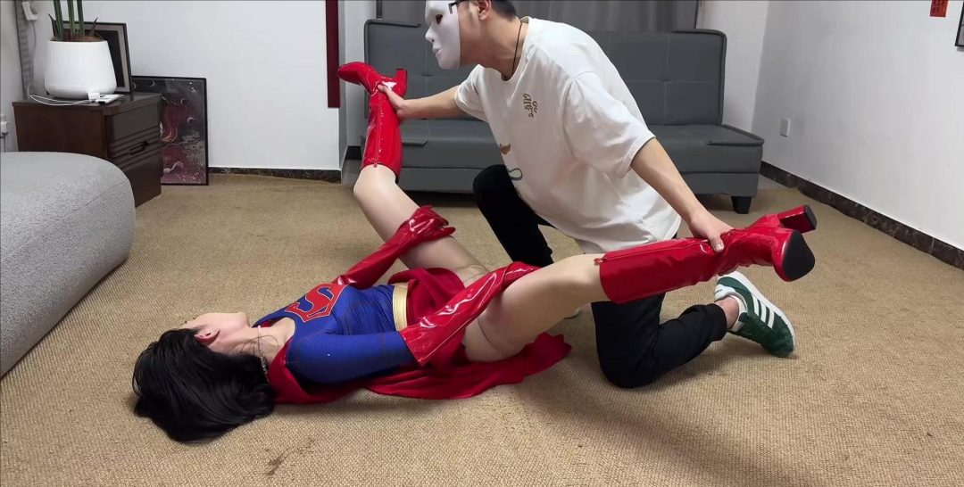 女超人-5