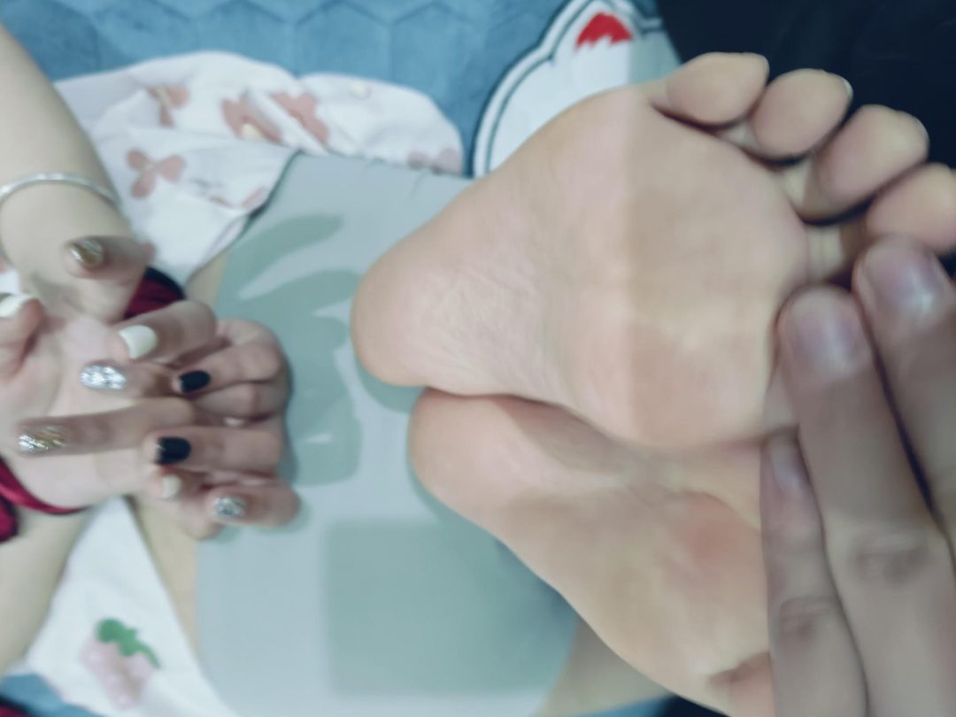 白袜玩脚-3