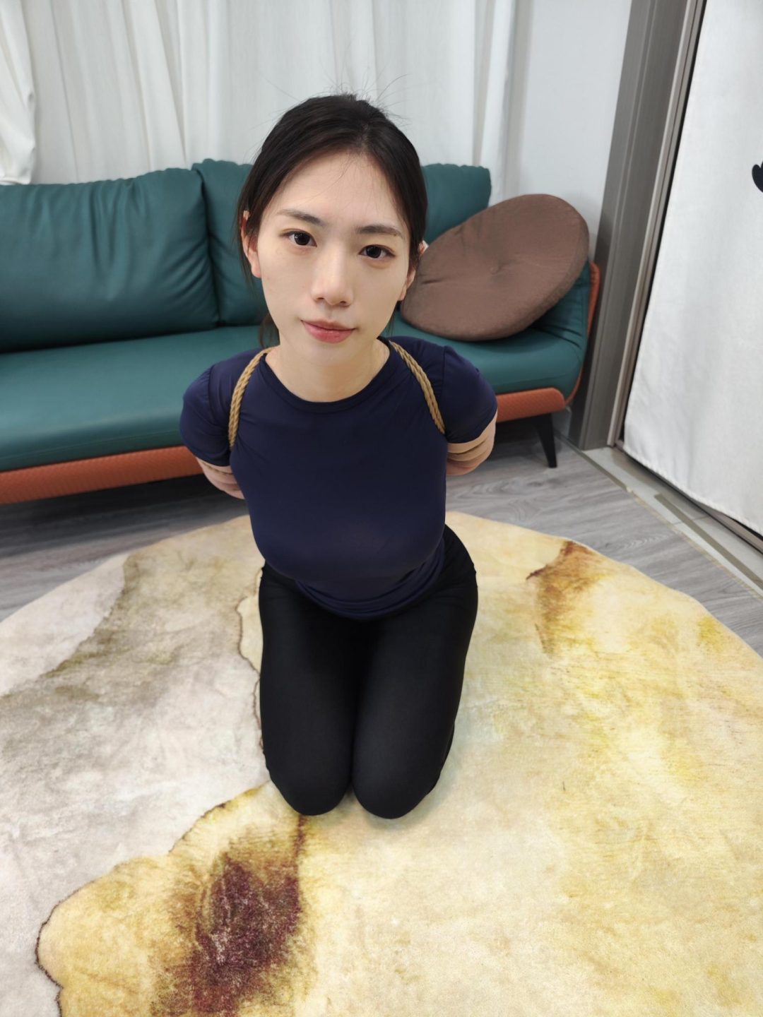 新模小莹五花-1