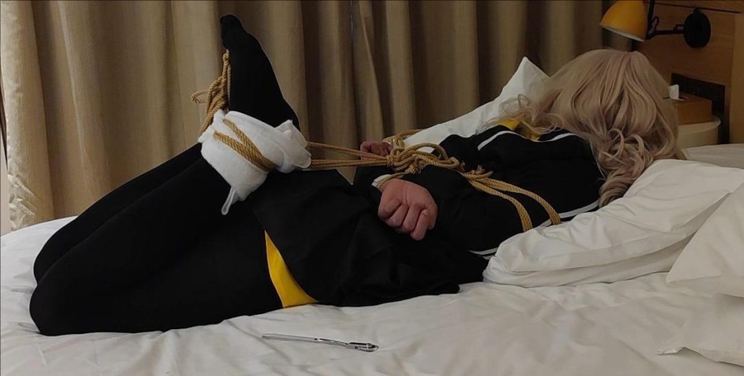 [cosplay]少女前线UMP45 - 伪娘拘束TK-1