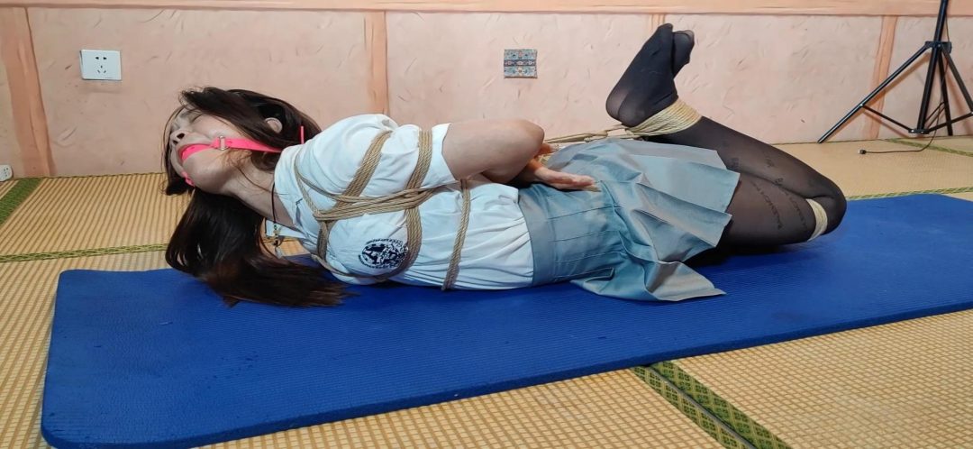 洛儿日式极限驷马首次体验两款5CM大号口球(及访谈驷马和两款大号口球感受述说)-6 洛儿日式极限驷马首次体验两款5CM大号口球(及访谈驷马和两款大号口球感受述说)-6