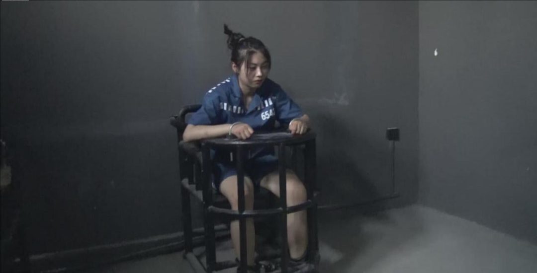 《夜女郎入监》 夜女郎为了过上美好日子，走上犯罪的道路-5