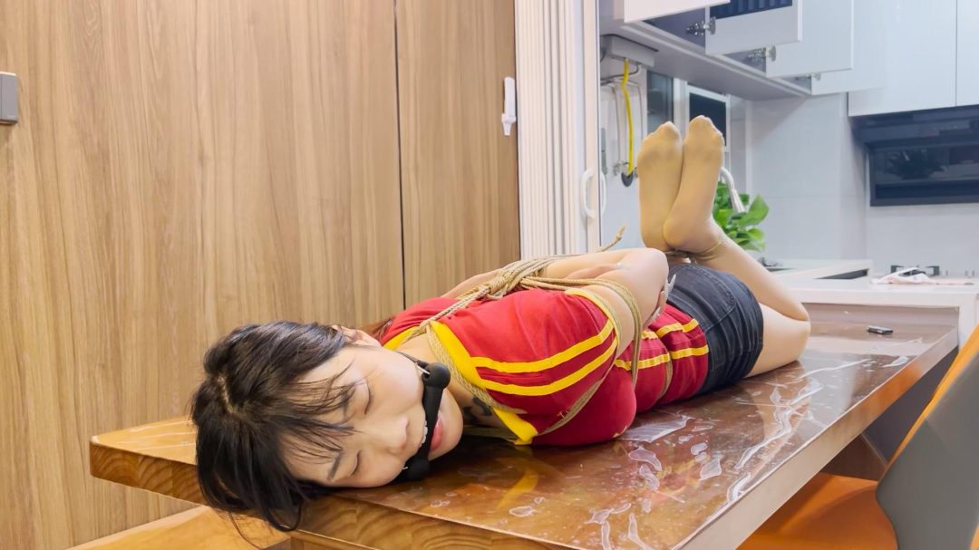 定拍奥特曼新模：可爱的学生妹 一小时日式驷马放置纯享-4