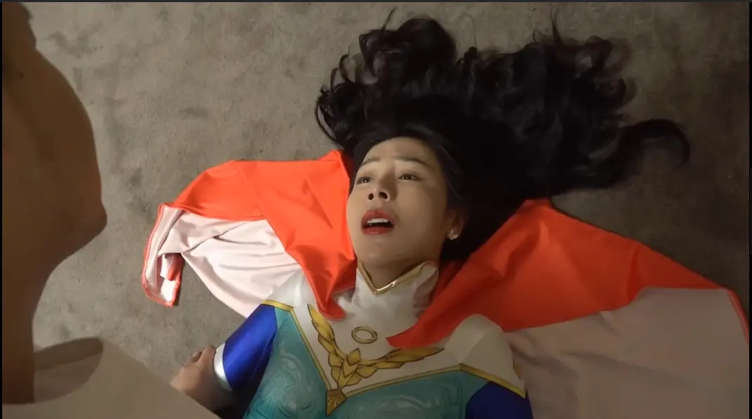 灰鸟女超人格蕾丝奴隶-5